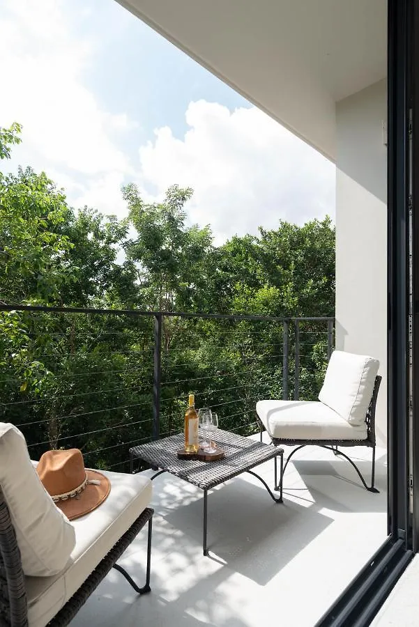Διαμέρισμα Stylish And Peaceful Jungle Studio At 525 Τουλούμ