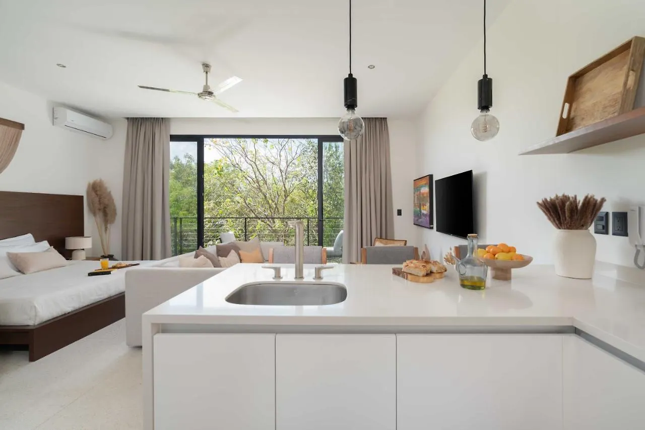 Stylish And Peaceful Jungle Studio At 525 Tulum Daire